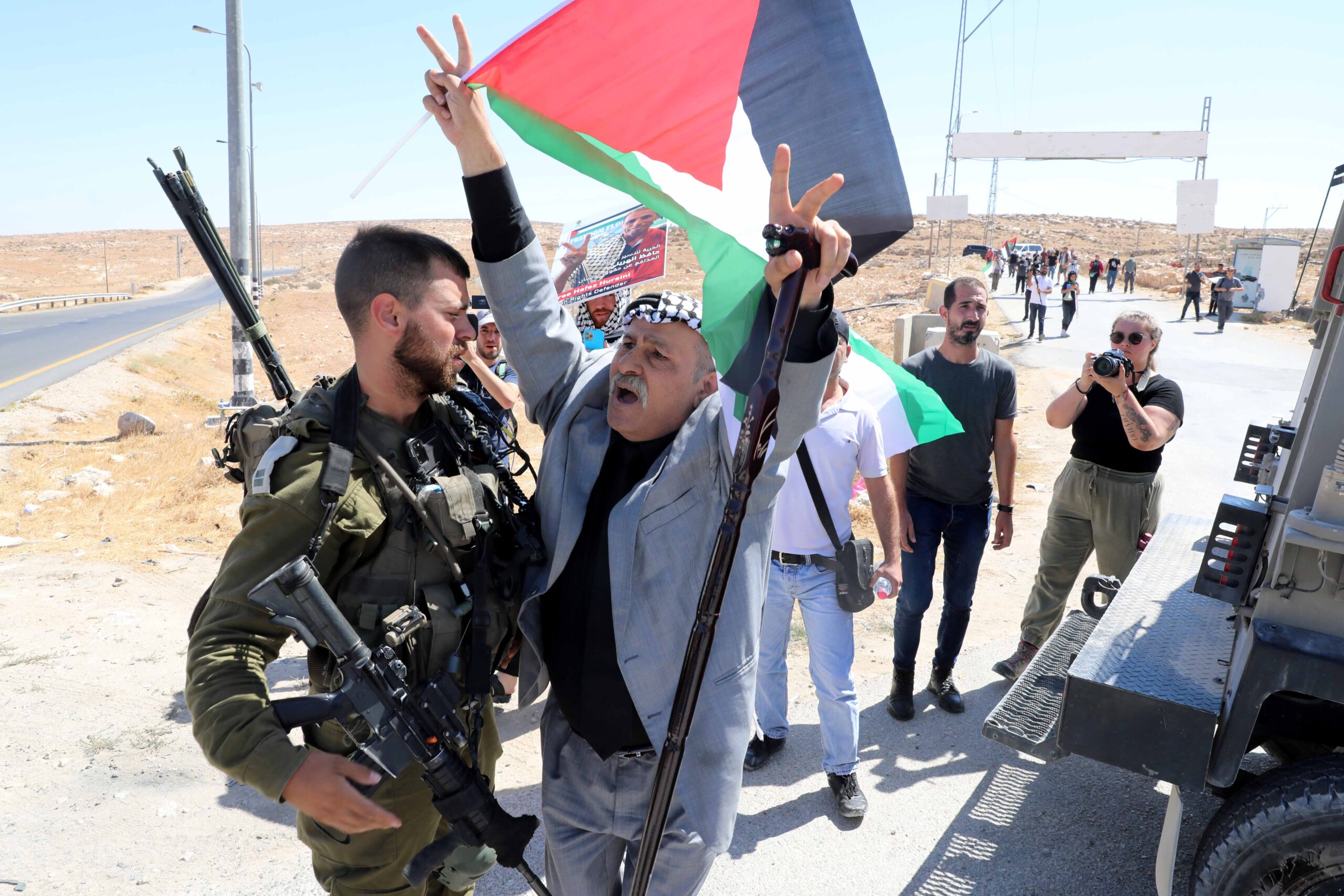 Israelische Grenzpolizisten während eines Protests von Palästinenser*innen und linken Aktivist*innen in Masafer Yatta, 17. September 2022. Foto: Wisam Hashlamoun/Flash90
