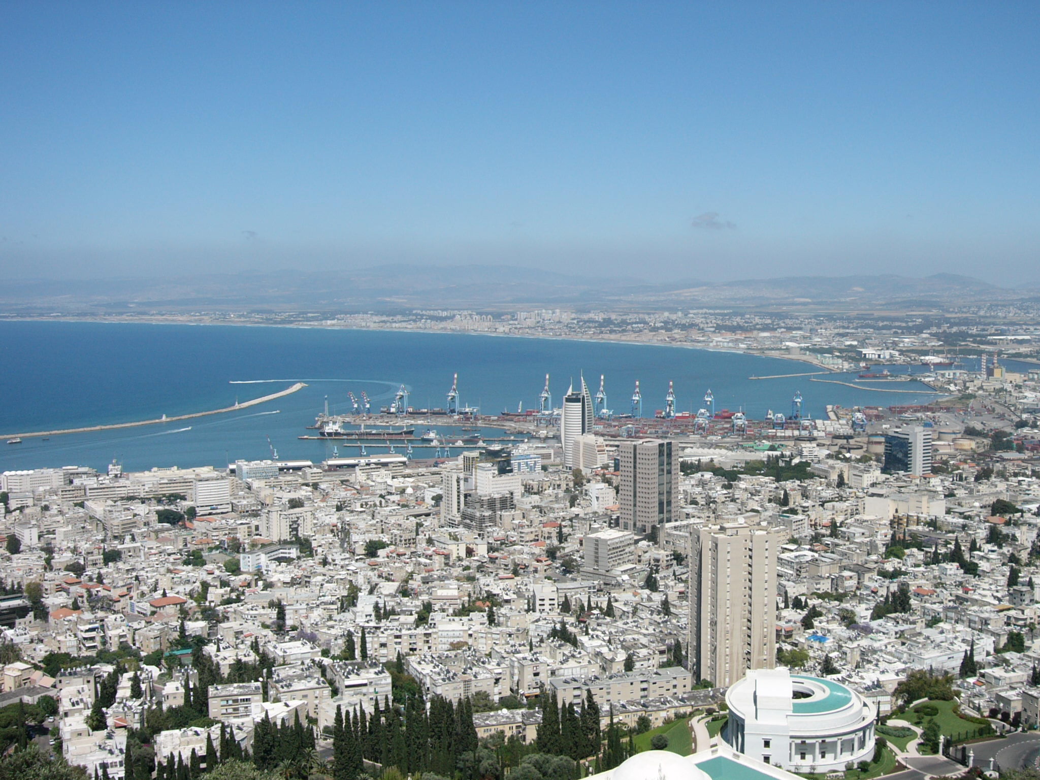  Blick auf die Bucht von Haifa. Foto: Wikipedia