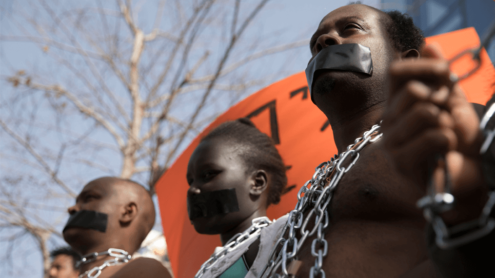 <a href="http://www.rosalux.org.il/wo-wart-ihr-als-man-die-gefluchteten-abschob/" target="_blank" rel="noopener" src=