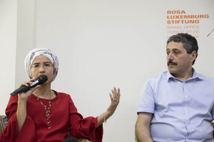 Huda Abu Ubayd von der Organisation Gisha auf derselben Veranstaltung.